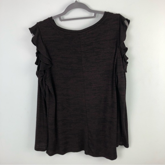 Apt. 9 Black & Maroon Cold Shoulder Ruffled Sleeved Sweater Size Large - Picture 2 of 10